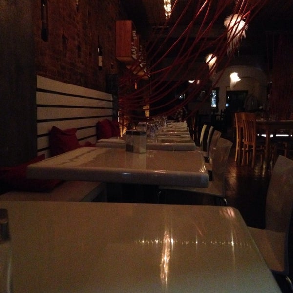 Das Foto wurde bei Giano Restaurant von Ro R. am 8/30/2014 aufgenommen