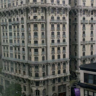 Снимок сделан в Hotel Beacon NYC пользователем Jess T. 11/19/2011