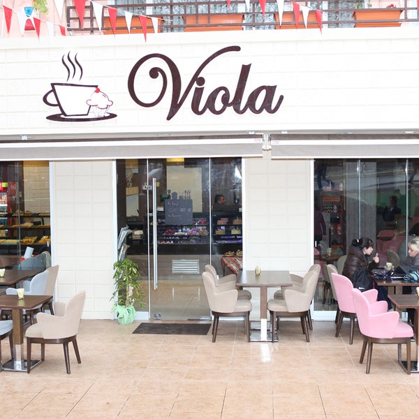 4/1/2014にViola Cafe PastaneがViola Cafe Pastaneで撮った写真