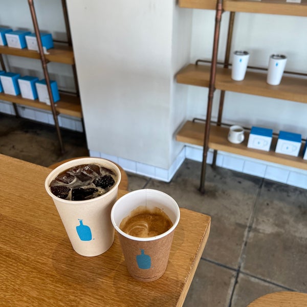 Photo taken at Blue Bottle Coffee by سمـر. on 2/12/2023