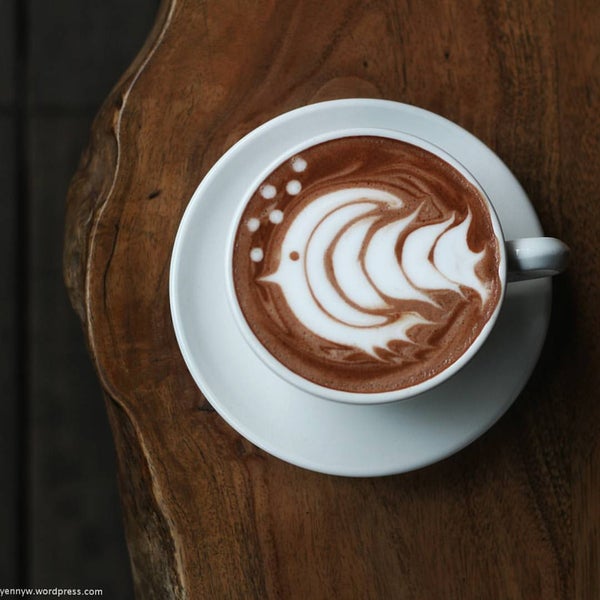 Foto tirada no(a) Crematology Coffee Roasters por Yenny W. em 10/23/2015