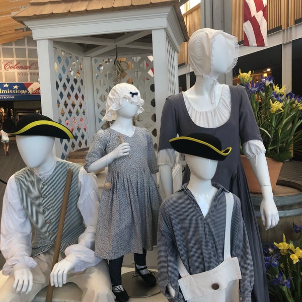 Photo taken at Colonial Williamsburg Regional Visitor Center by Bethany C. on 6/29/2019