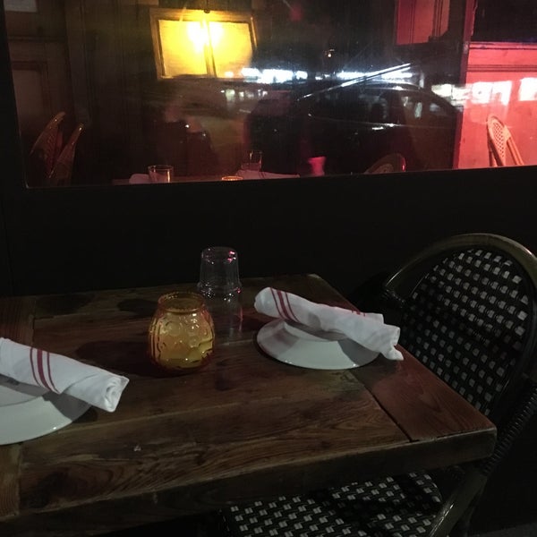 Foto tirada no(a) Osteria Cotta por Bethany C. em 4/12/2018