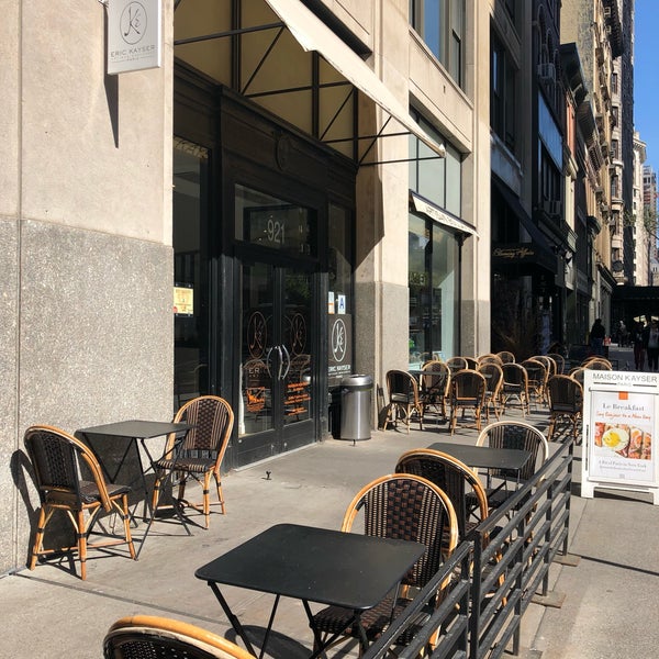 Photo taken at Maison Kayser by Bethany C. on 4/29/2019