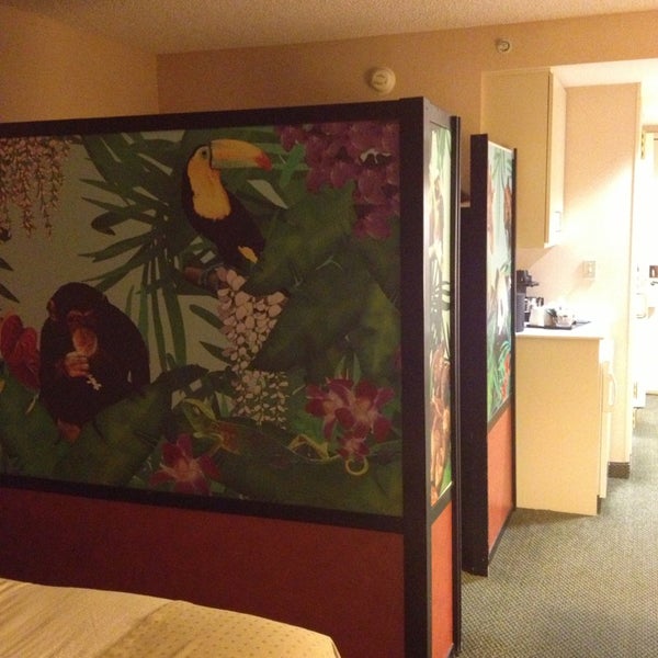 Photo taken at Holiday Inn Anaheim-Resort Area by Ogi I. on 12/23/2012