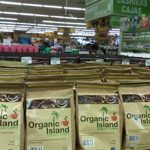 If your are in Plaza la Fiesta, don´t forget to get Organic Island Coffee