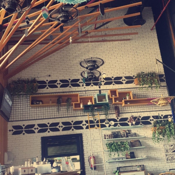 Das Foto wurde bei Bohoo Restaurant &amp; Cafe von Alloo💜🐢🤿 am 10/14/2023 aufgenommen