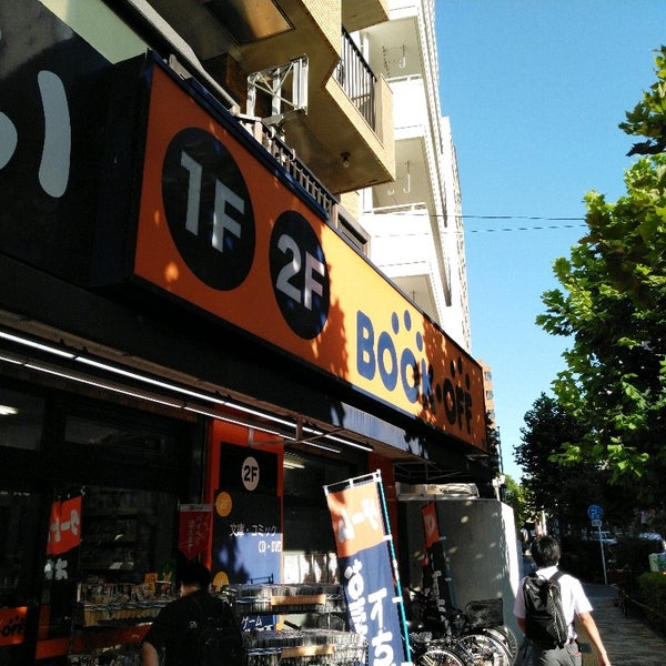 Bookoff 大塚駅前店 Used Bookstore In 大塚