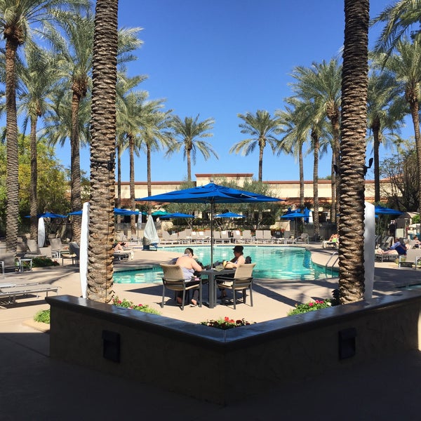 รูปภาพถ่ายที่ Hilton Scottsdale Resort &amp; Villas โดย Melissa S. เมื่อ 2/25/2016