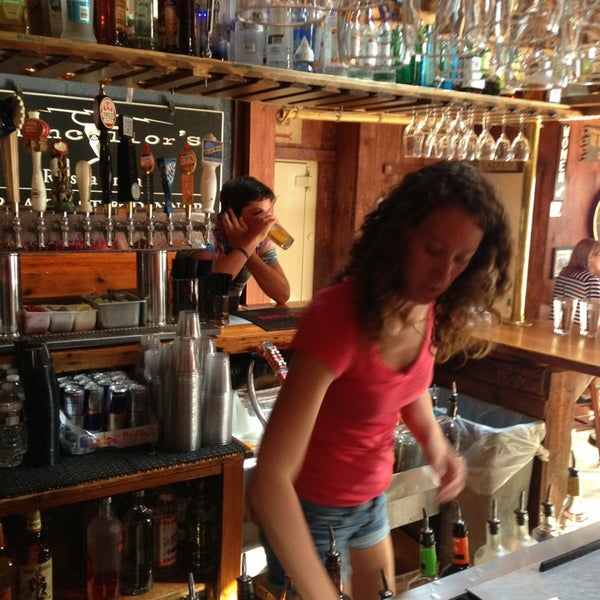 Great bartender Rachel