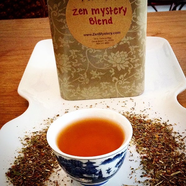Foto diambil di Zen Mystery oleh Lina G. pada 12/11/2014