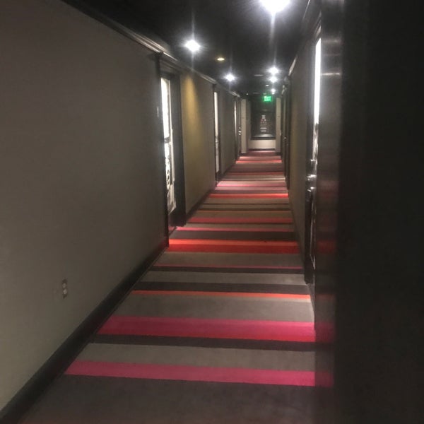 5/27/2018 tarihinde Yolo T.ziyaretçi tarafından Hotel Max'de çekilen fotoğraf
