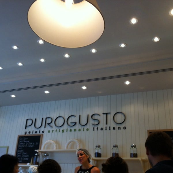 12/8/2013にMariah P.がPuro Gustoで撮った写真