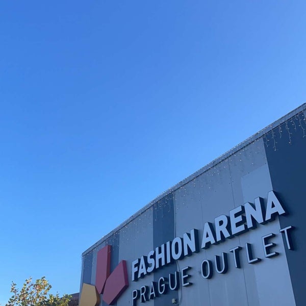 Foto scattata a Fashion Arena Outlet Center da Nader il 10/31/2022