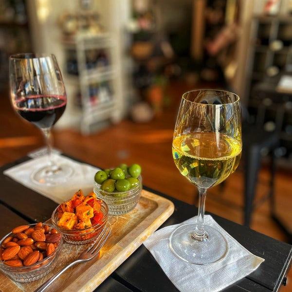 Bottlehouse Madrona 29 tips from 1180 visitors