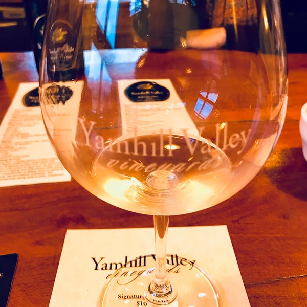 Снимок сделан в Yamhill Valley Vineyards пользователем Lucyan 12/20/2017