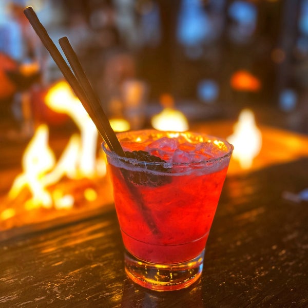 The Living Room Wine Café & Lounge Ahwatukee Foothills 4905 E Ray Rd 107