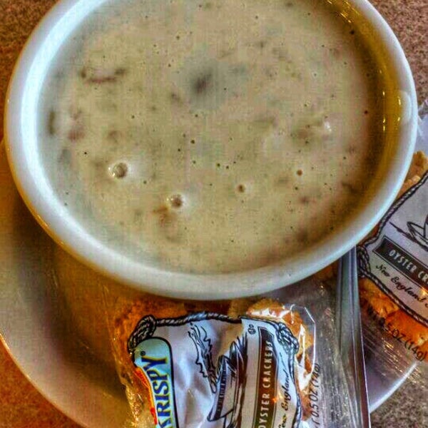 Chowder Bowl Seafood Restaurant in Depoe Bay