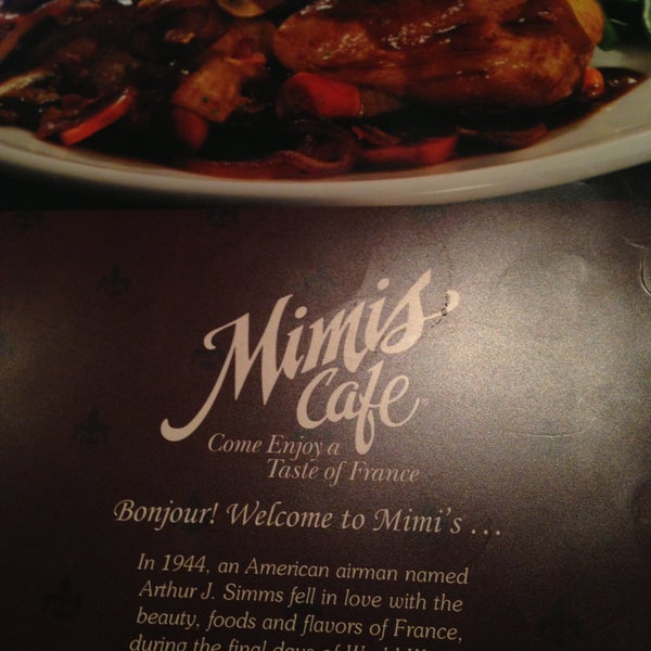 รูปภาพถ่ายที่ Mimi&#39;s Cafe โดย Jea C. เมื่อ 4/27/2013