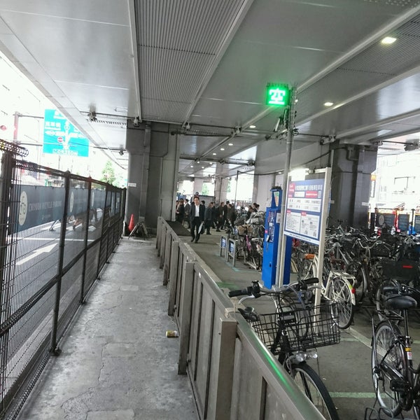 秋葉原昭和通り口喫煙所 秋葉原 神田平河町 秋葉原昭和通り口喫煙所 秋葉原 神田平河町