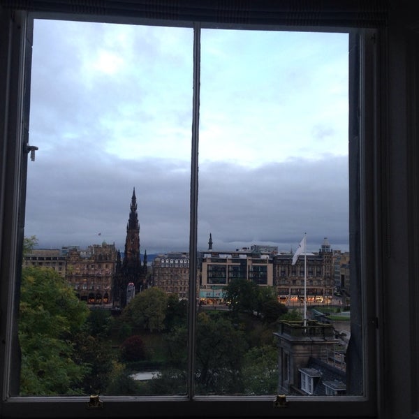 Photo taken at Fraser Suites Edinburgh by Seda D. on 10/18/2013