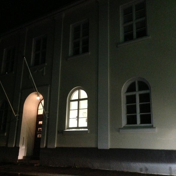 RIIHIMÄEN KANSALAISOPISTO RIIHIMÄEN KANSALAISOPISTO