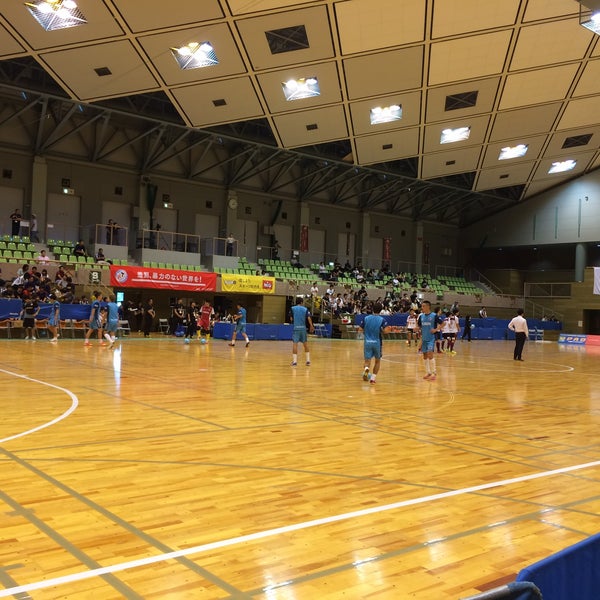 Photos At 秦野市総合体育館 Stadium