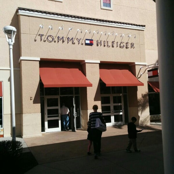 Tommy Hilfiger - Clothing Store Orlando