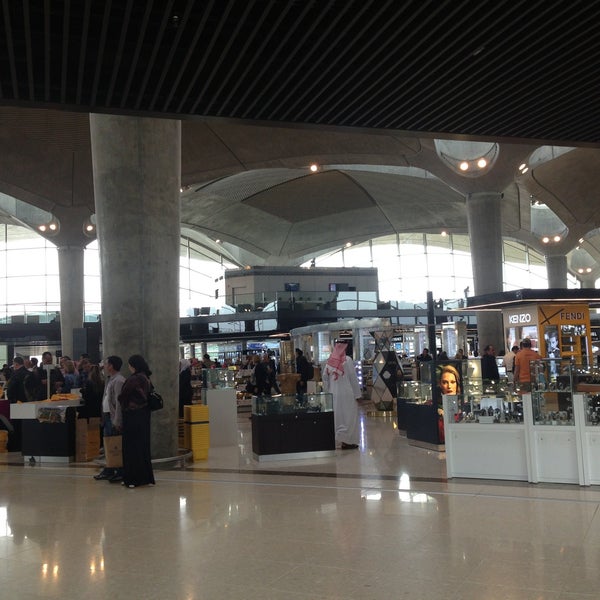 Foto diambil di Queen Alia International Airport (AMM) oleh Mimo N. pada 4/21/2013