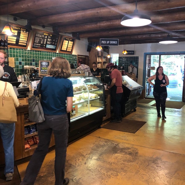 9/22/2019에 Caroline N.님이 Indian Gardens Cafe &amp; Market에서 찍은 사진
