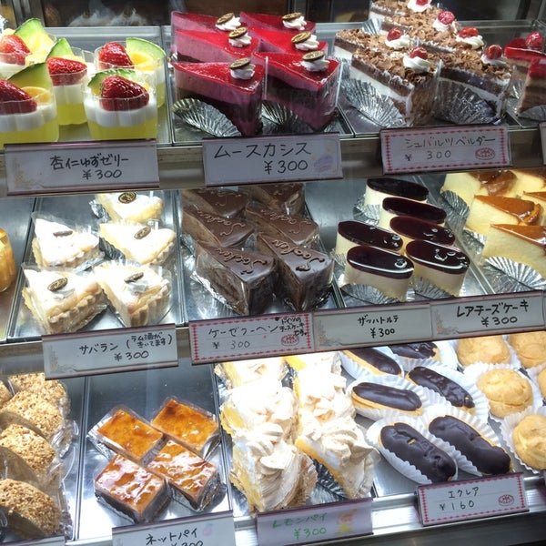 Photos At Porsch ポルシェ洋菓子店 Dessert Shop In 小金井