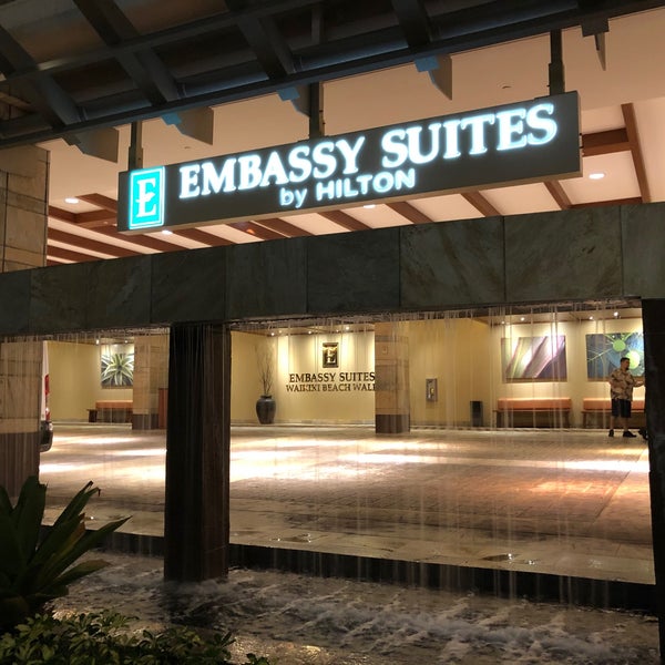 9/27/2019에 Kota님이 Embassy Suites by Hilton Waikiki Beach Walk에서 찍은 사진