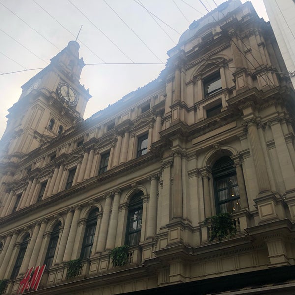 Foto tirada no(a) Melbourne&#39;s GPO por David H. em 12/29/2018