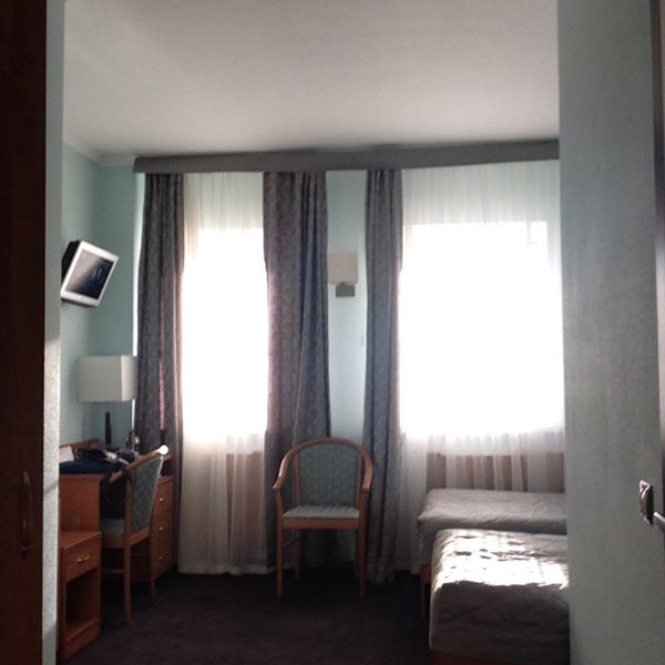 Гостиница спортивная кириши