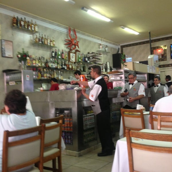Photo taken at Restaurante Siri by Marcos T. on 5/25/2013