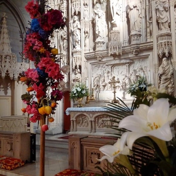3/27/2016에 Renée H.님이 Christ Church Cathedral에서 찍은 사진