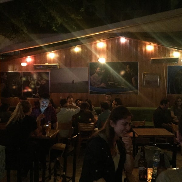 6/17/2016에 Özge B.님이 Happy Hours Pub에서 찍은 사진