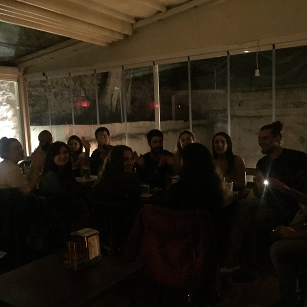 10/6/2016에 Özge B.님이 Happy Hours Pub에서 찍은 사진