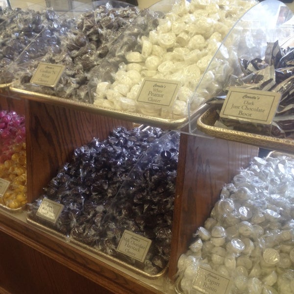 Cerreta Chocolate Factory Candy Store in Glendale