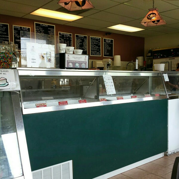 Photos at Mrs. Walker's Ice Cream 8 tips from 296 visitors