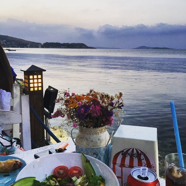 6/26/2016 tarihinde Seda H.ziyaretçi tarafından Denizaltı Cafe &amp; Restaurant'de çekilen fotoğraf