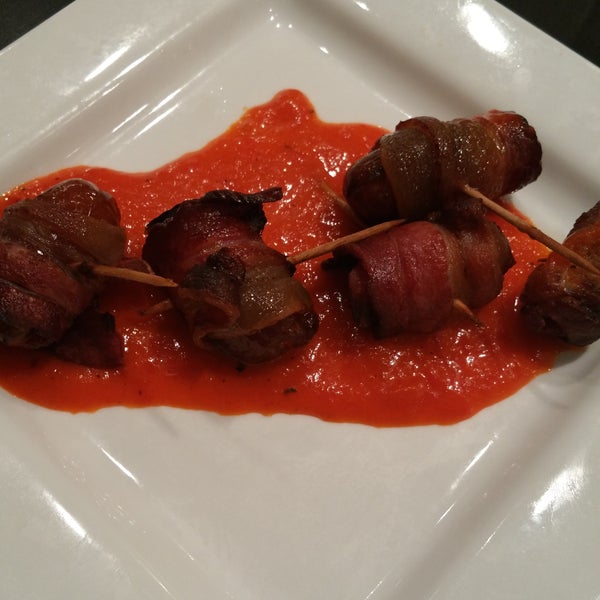 The bacon wrapped dates are phenomenal!