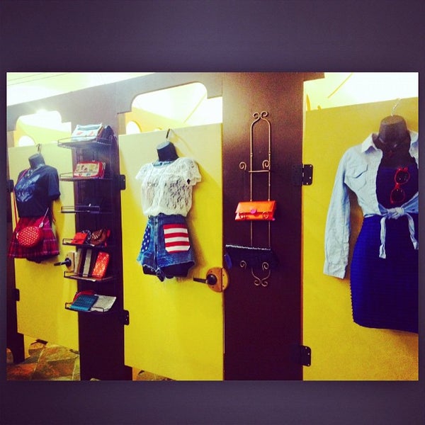 Revolve Clothing Exchange Clothing Store in Crescent Lake