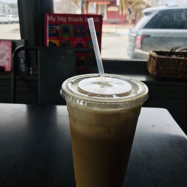 Photo taken at Seven Suns Coffee &amp; Tea by Karla G. on 4/15/2019