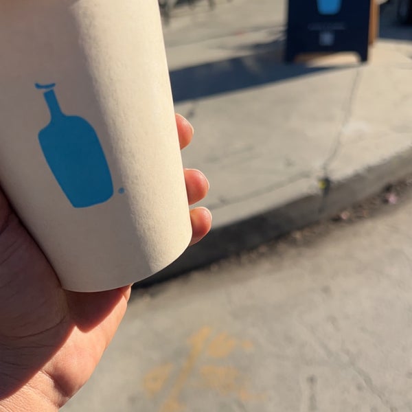 Photo taken at Blue Bottle Coffee by SA 🪩 on 1/12/2024