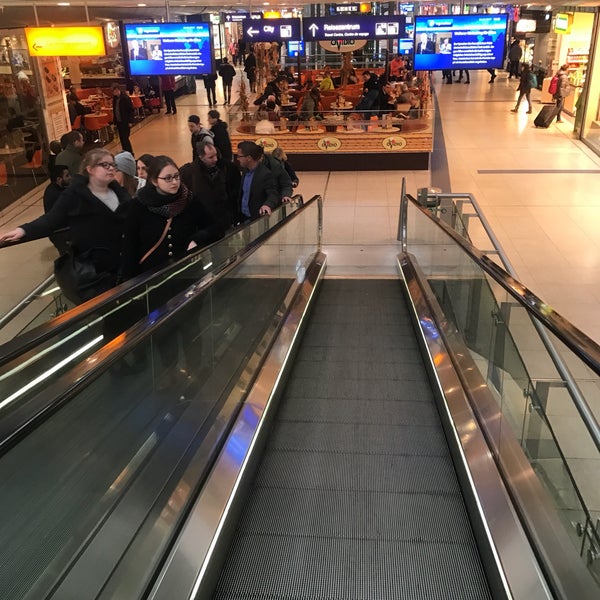 3/3/2017에 Thorsten D.님이 Promenaden Hauptbahnhof Leipzig에서 찍은 사진