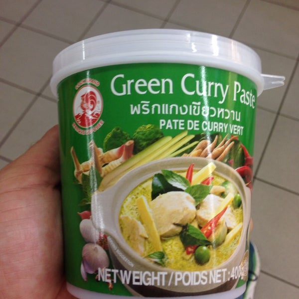 Alles grüne Currypaste ;-)