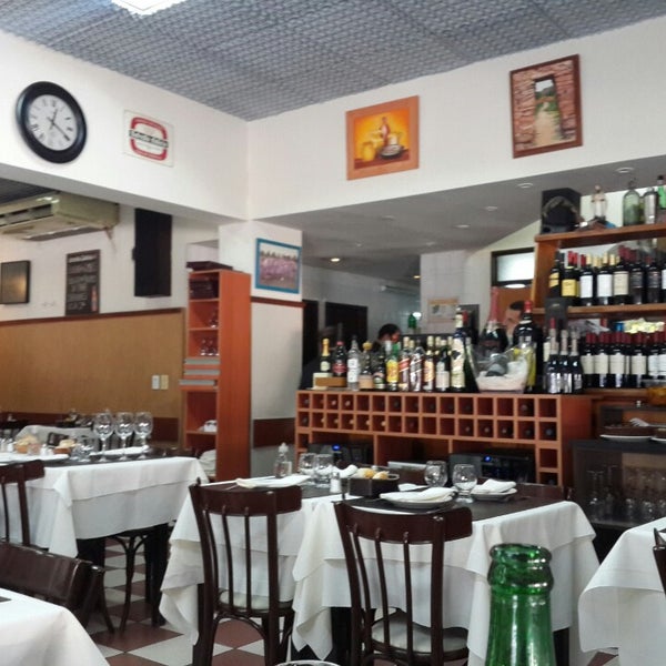 Foto diambil di La Segunda Restaurante oleh Mr. m -. pada 5/23/2014