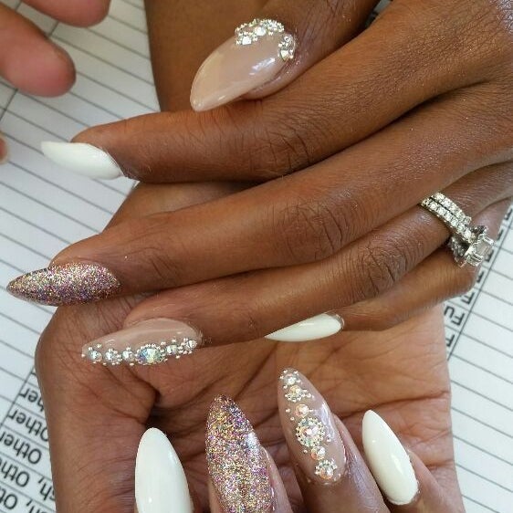 C & L Nail & Spa Nail Salon in Chula Vista