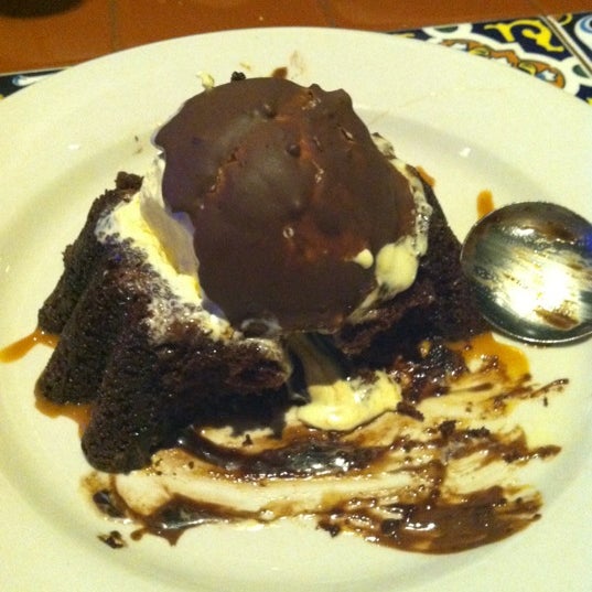 Photo taken at Chili&#39;s Grill &amp; Bar by Jennifer S. on 10/2/2012
